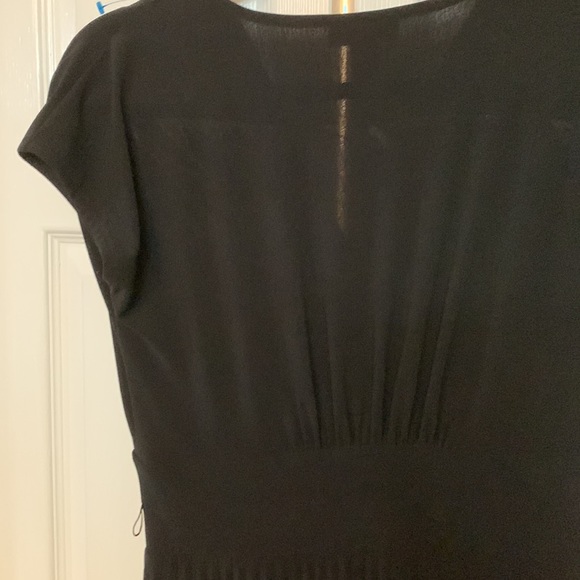 Alfani black knit cap sleeves, v neck, fit & flare pleated skirt empire waist, M - Picture 9 of 10